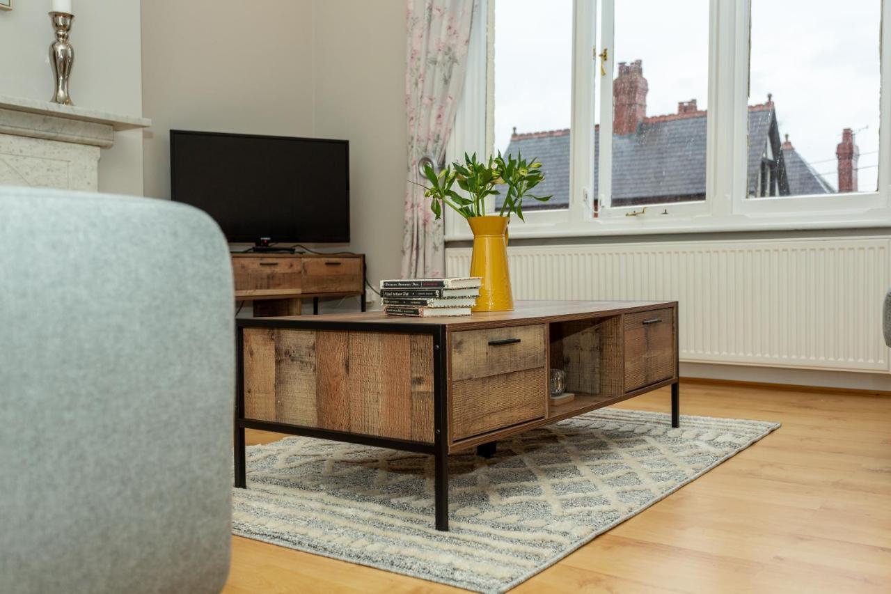 Kings Apartment Честер Екстер'єр фото