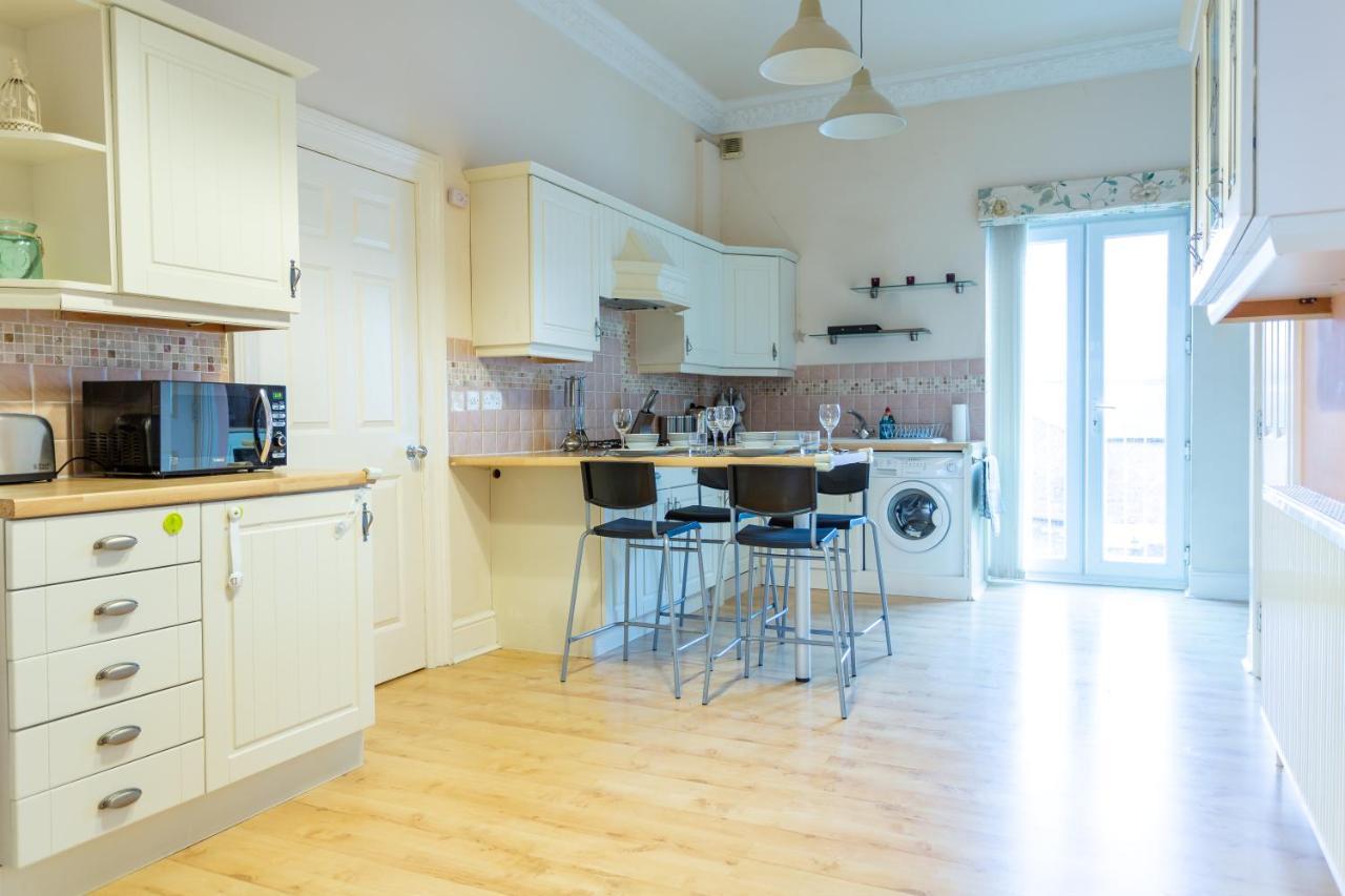 Kings Apartment Честер Екстер'єр фото